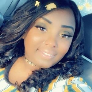 Meet your Posher, Jade